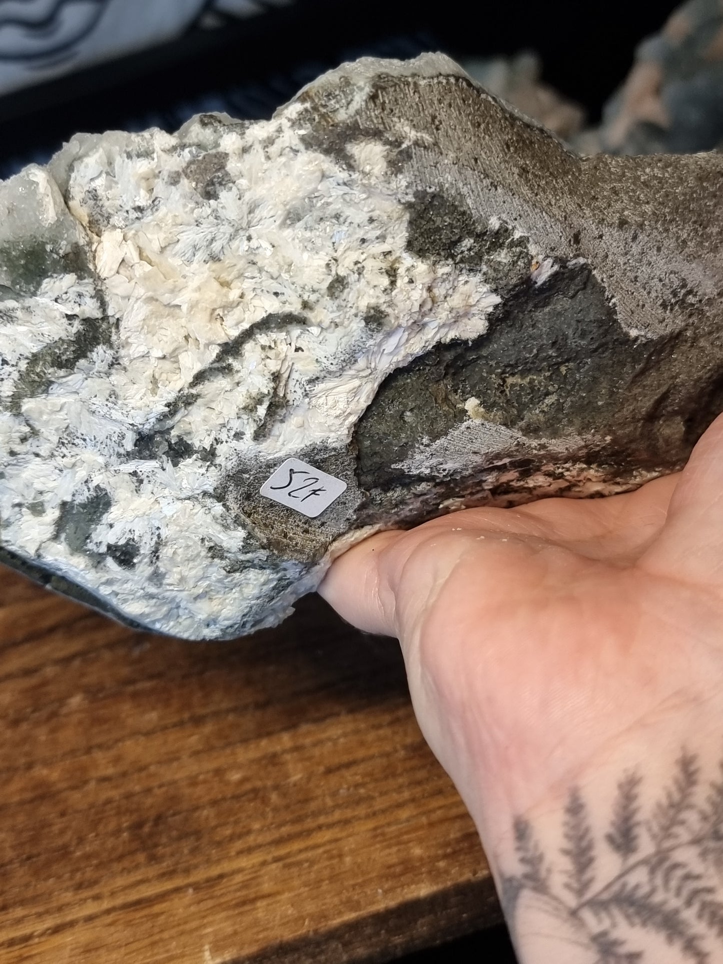 Chalcedony with peach stilbite F