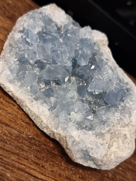 Celestite cluster
