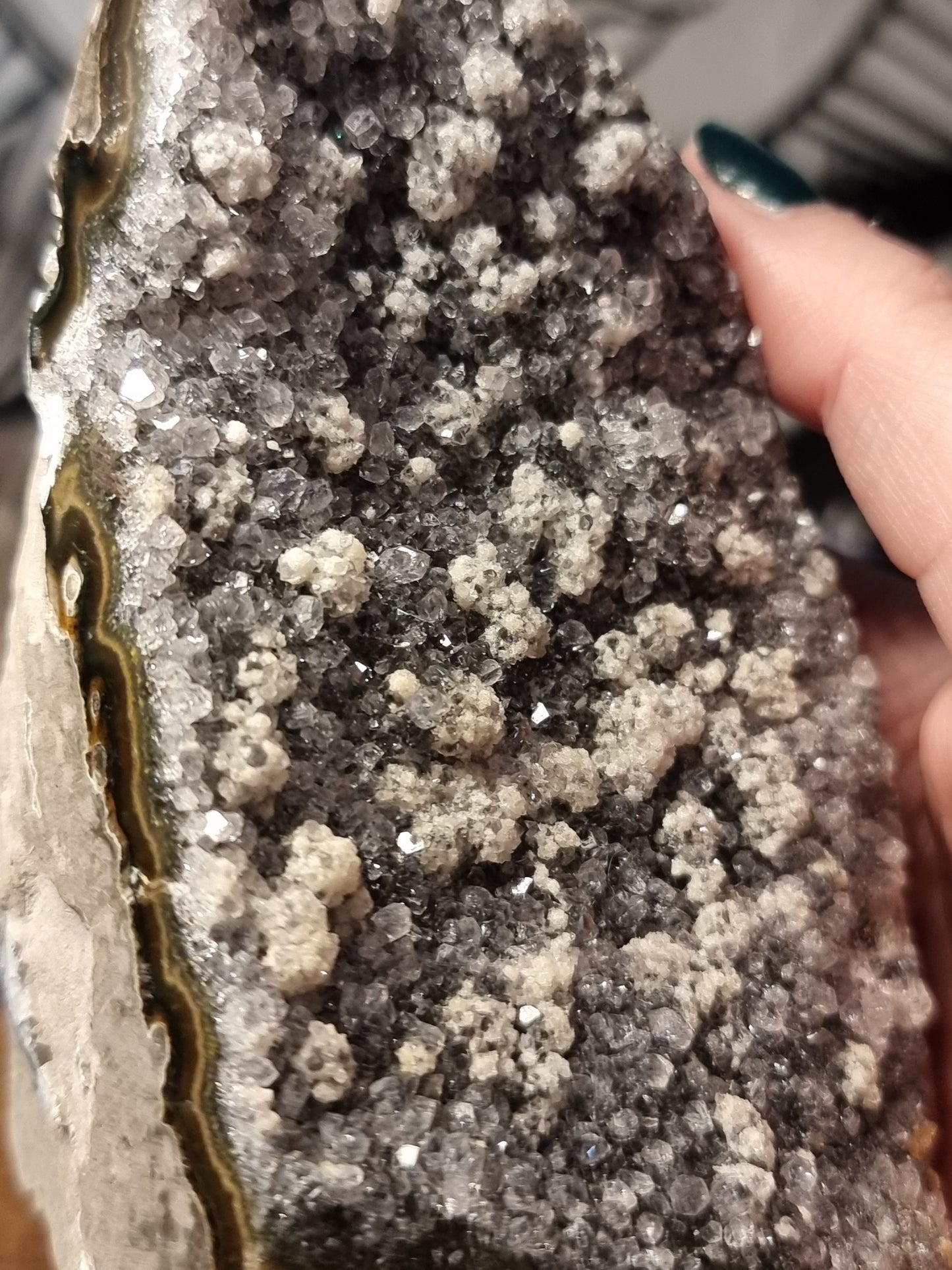 Amethyst cutbase A