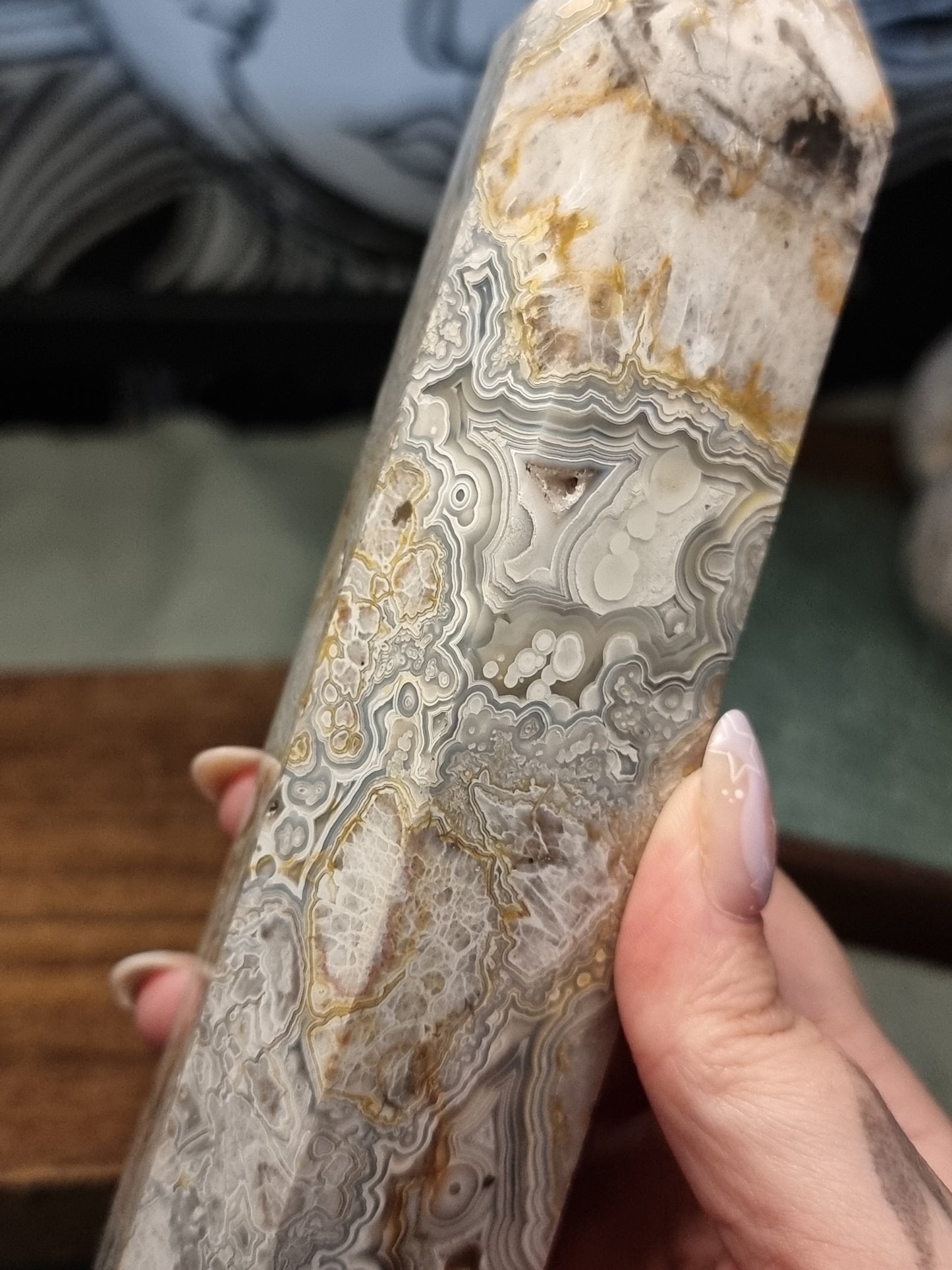 Mexican lace agate towers