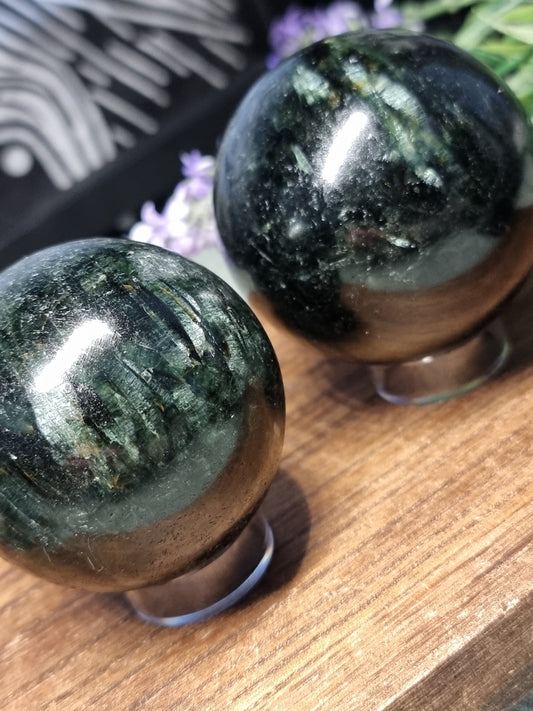 Green tourmaline spheres