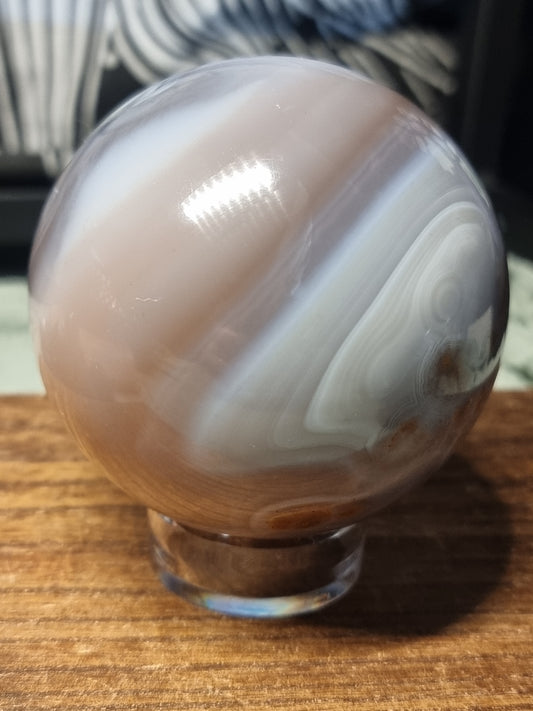 Jelly agate large sphere