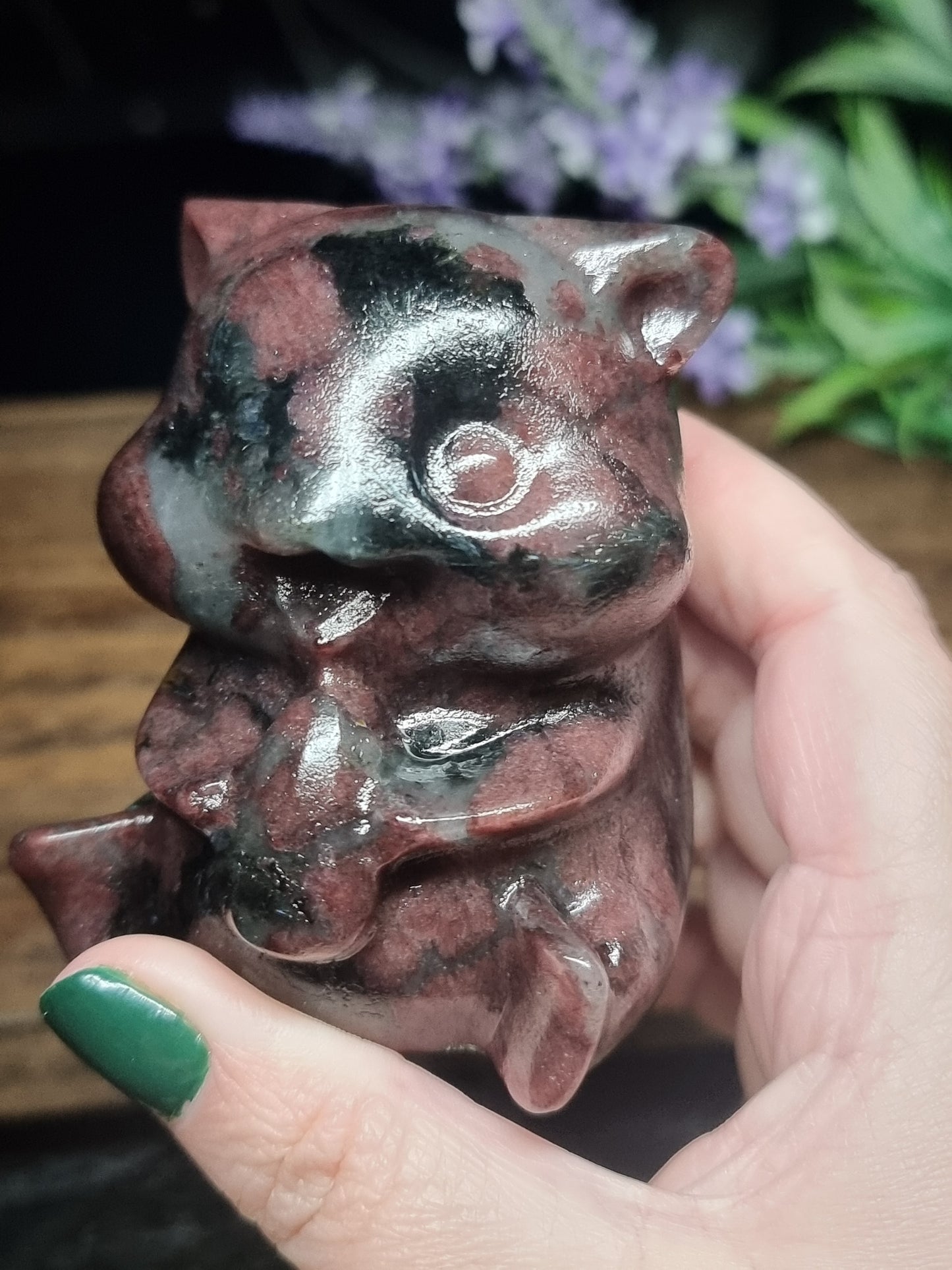 Garnet arfvedsonite hamster