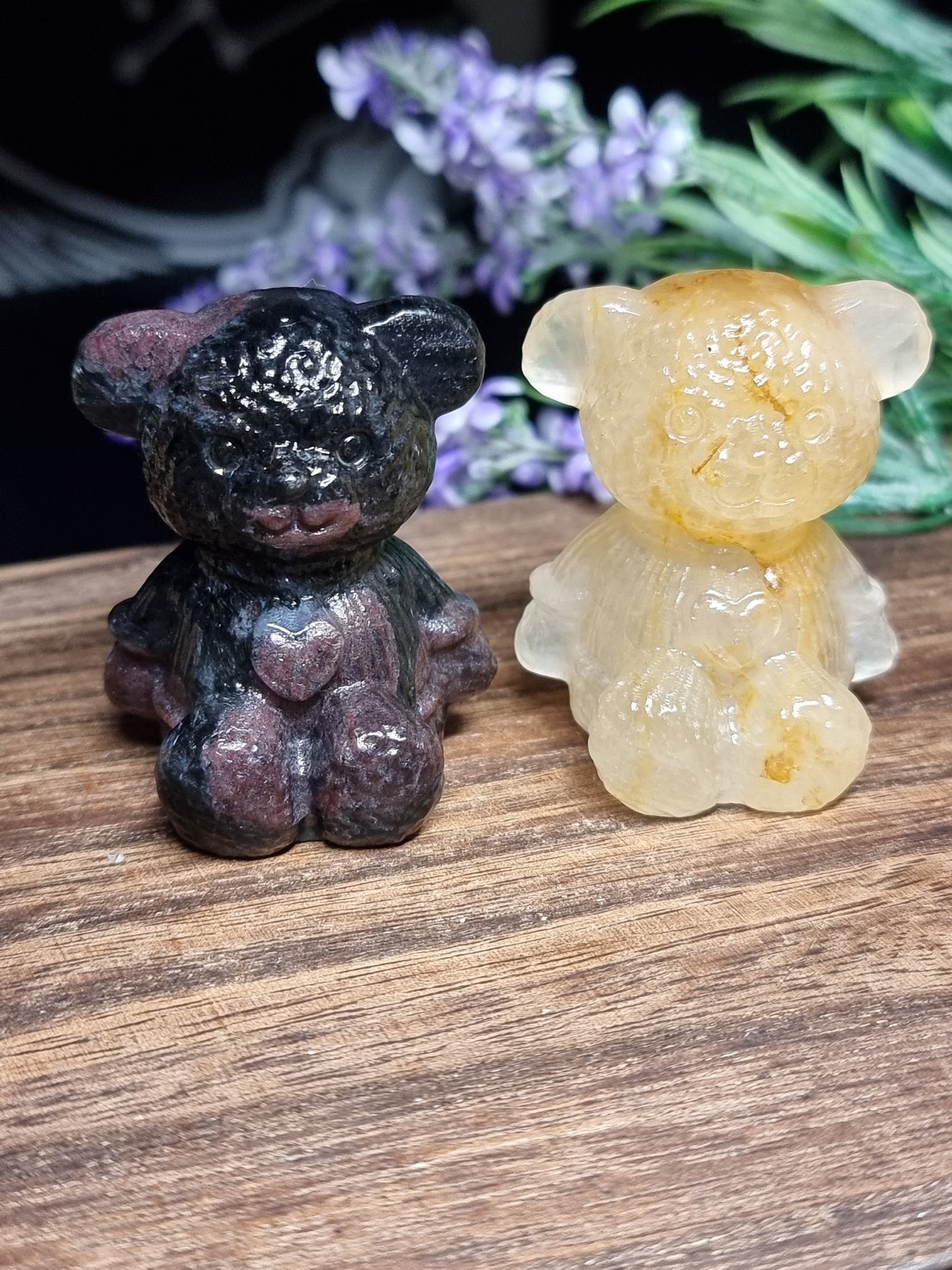 Teddy bear carvings