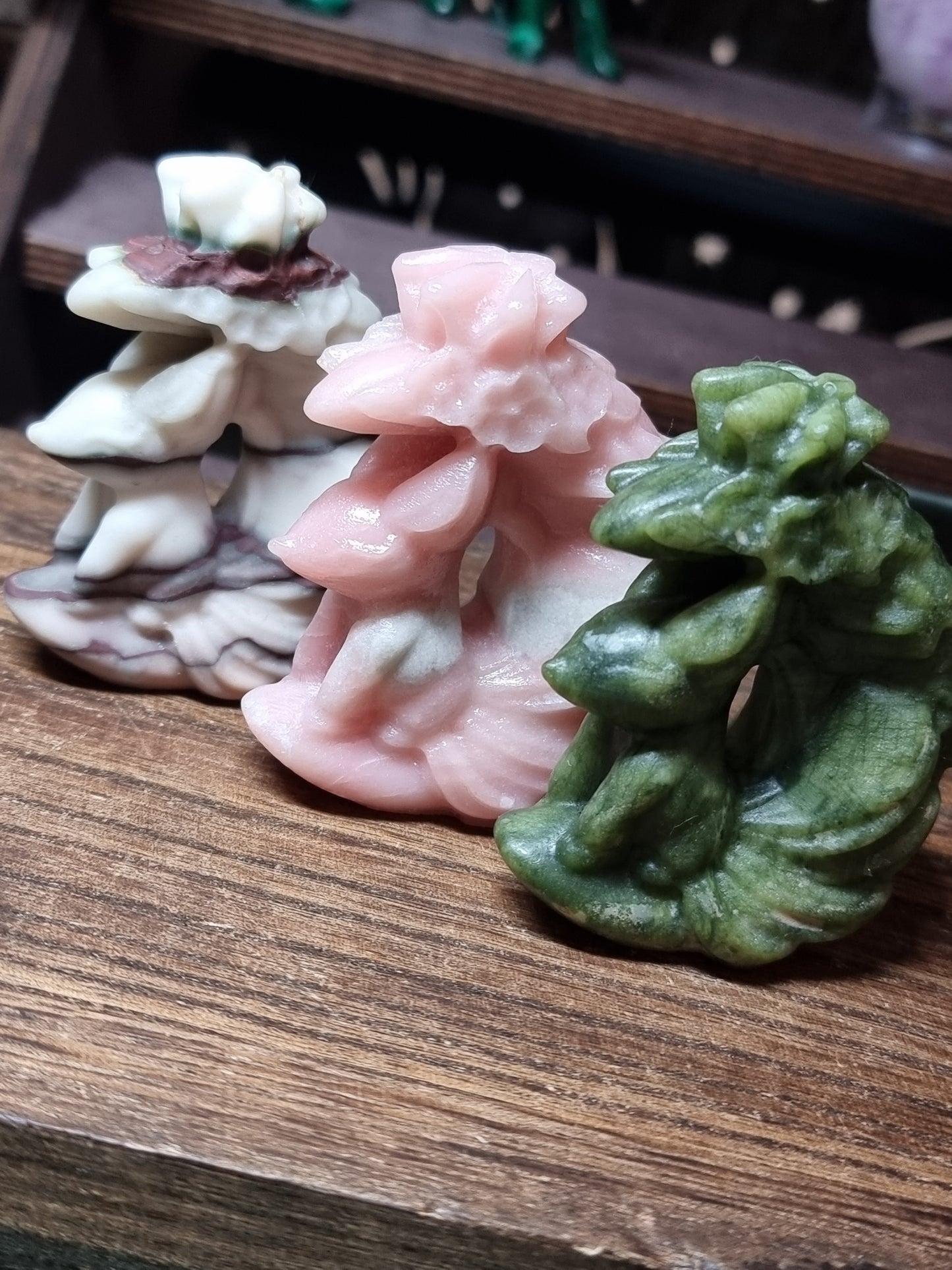9-tail fox moon carvings