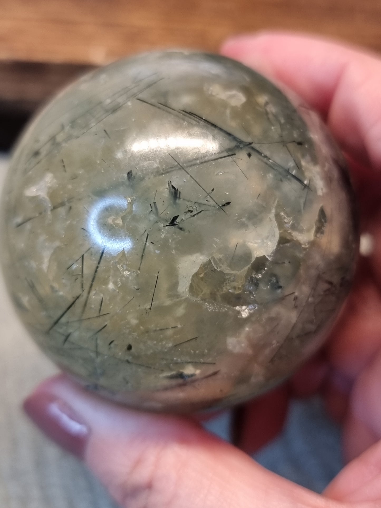Prehnite spheres