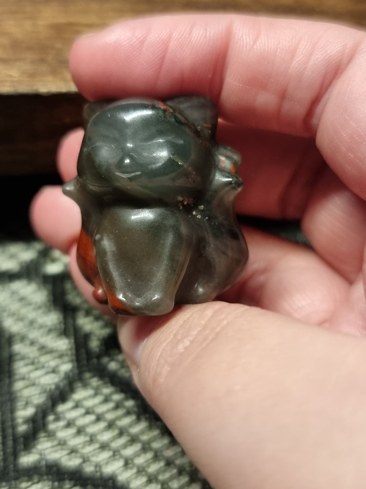 9 tail fox carvings