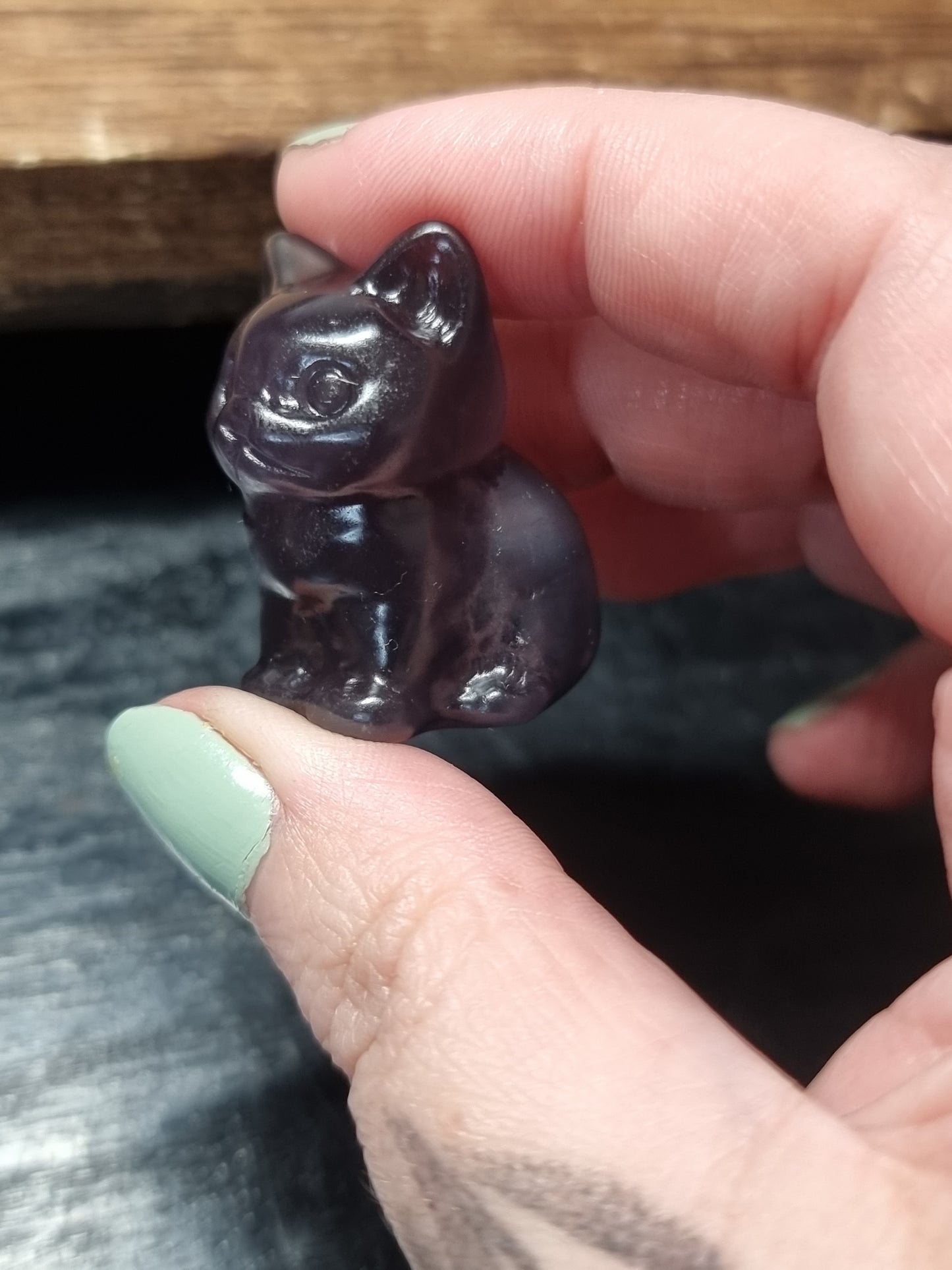 Sitting cat carvings