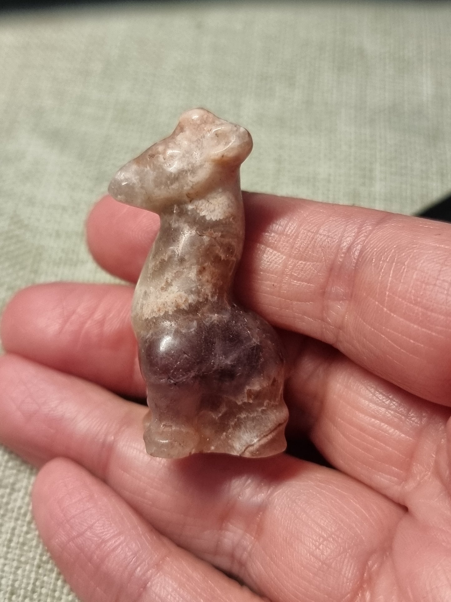 Amethyst mexican lace agate giraffe