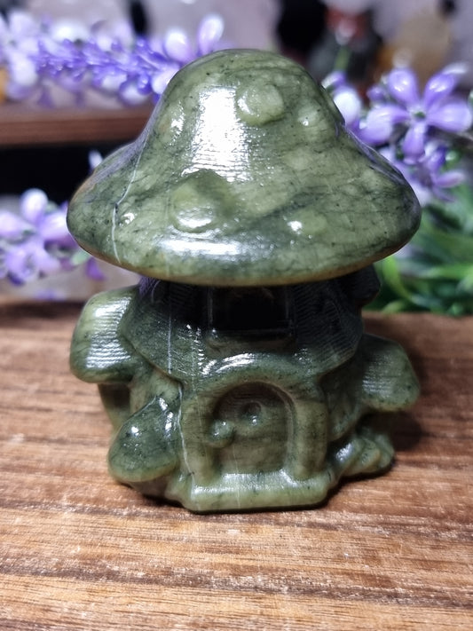 Xiuyan jade mushroom house