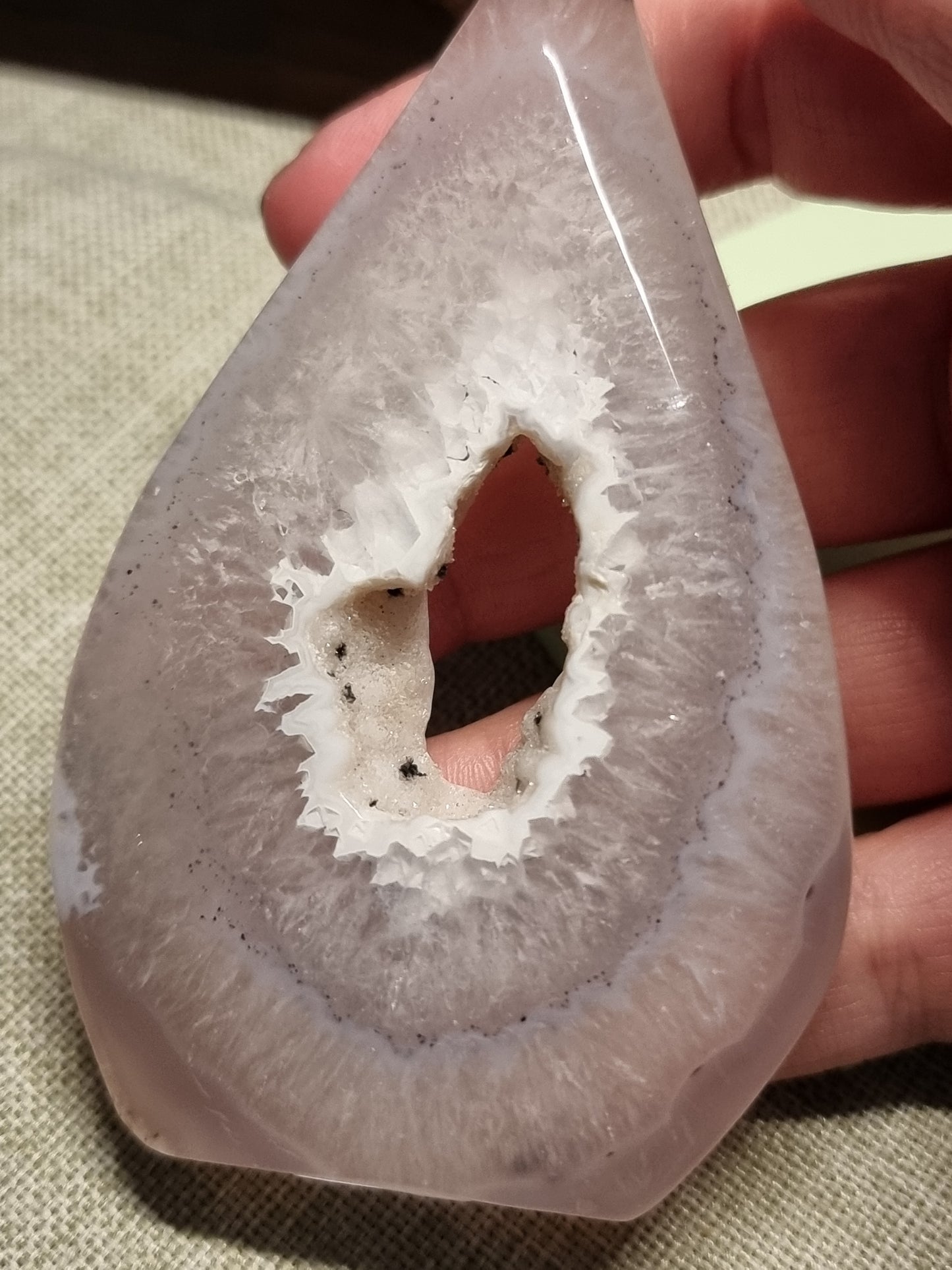 Druzy agate flames