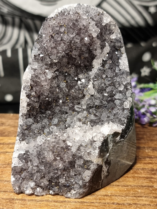 Amethyst cutbase G