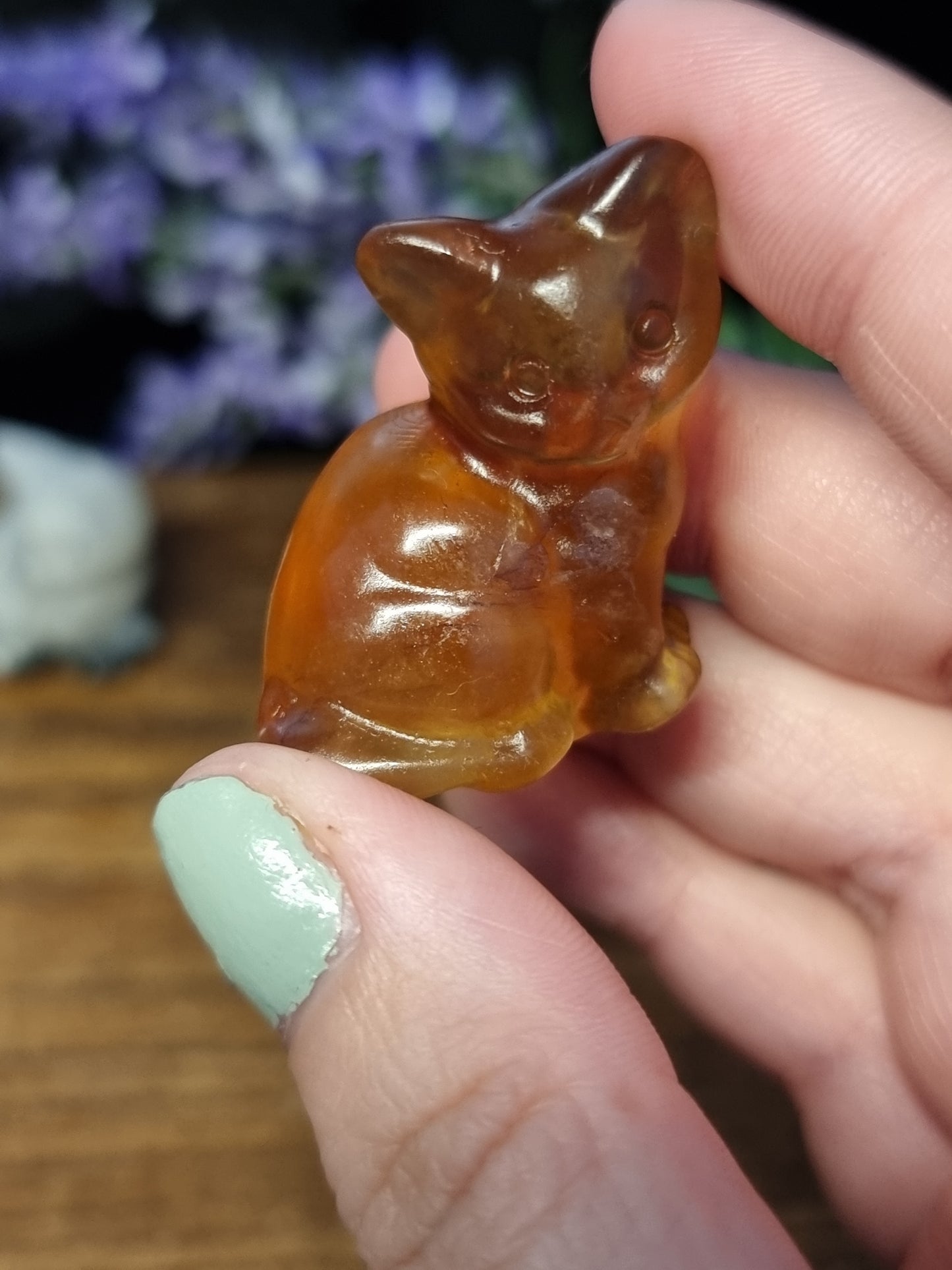 Sitting cat carvings