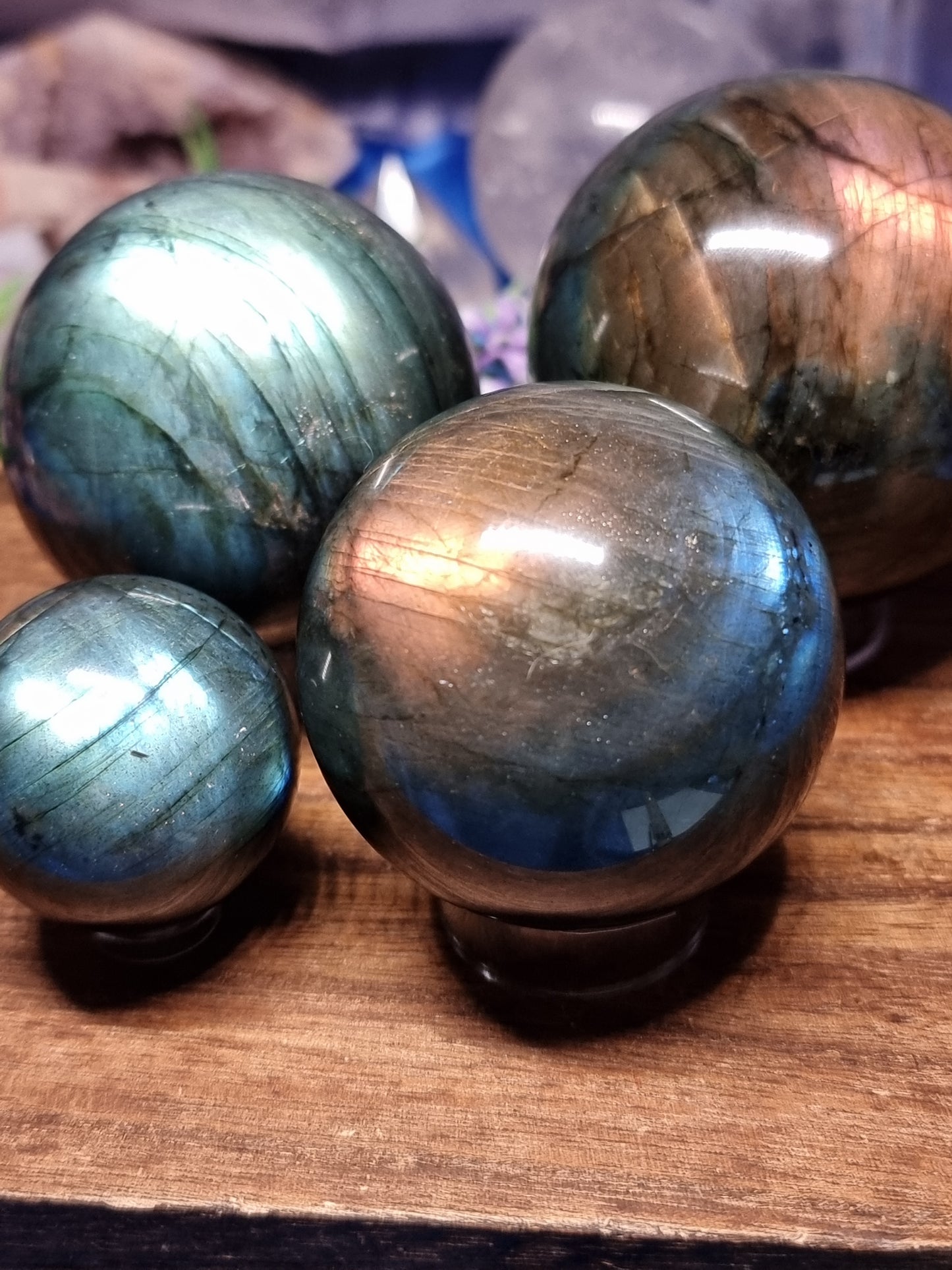 Higher grade labradorite spheres