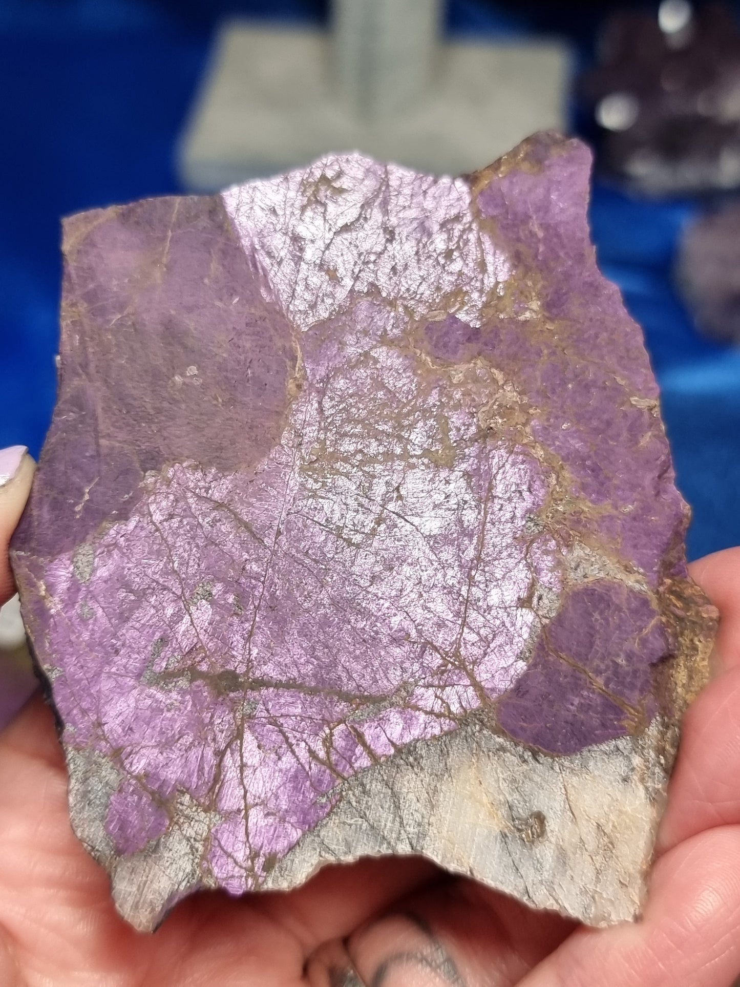 Purpurite slices