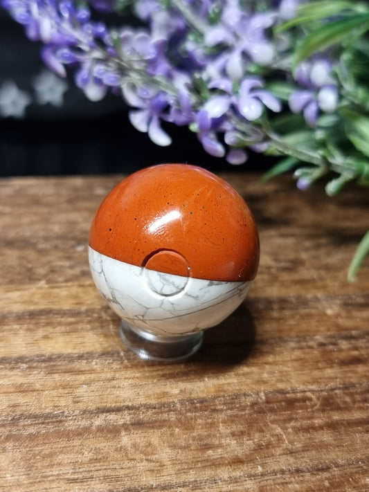Red jasper & howlite pokeball