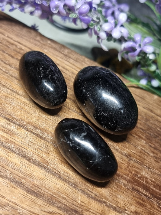 Black tourmaline lingams