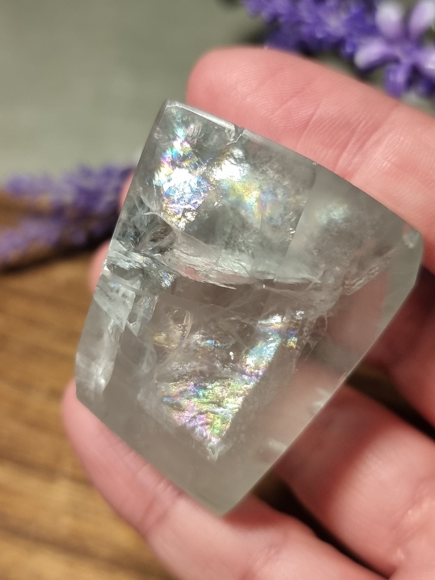Green fluorite freeform