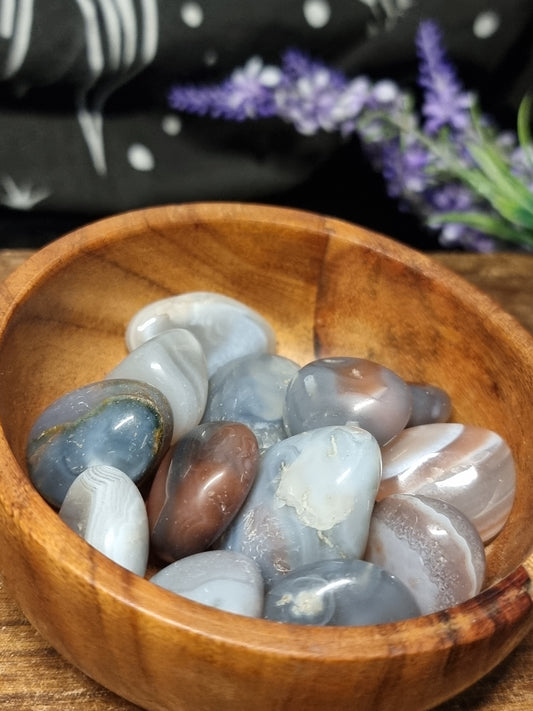 Agate tumbles