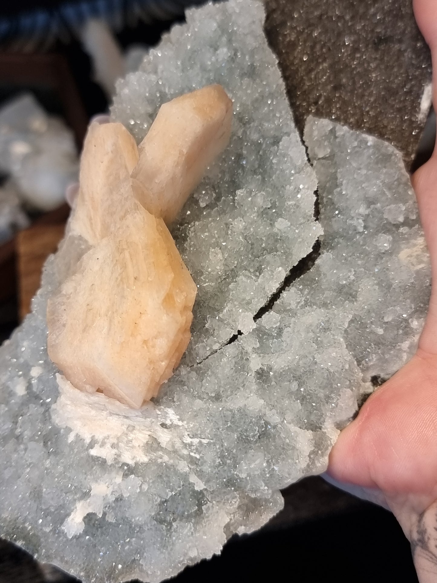Chalcedony with peach stilbite F