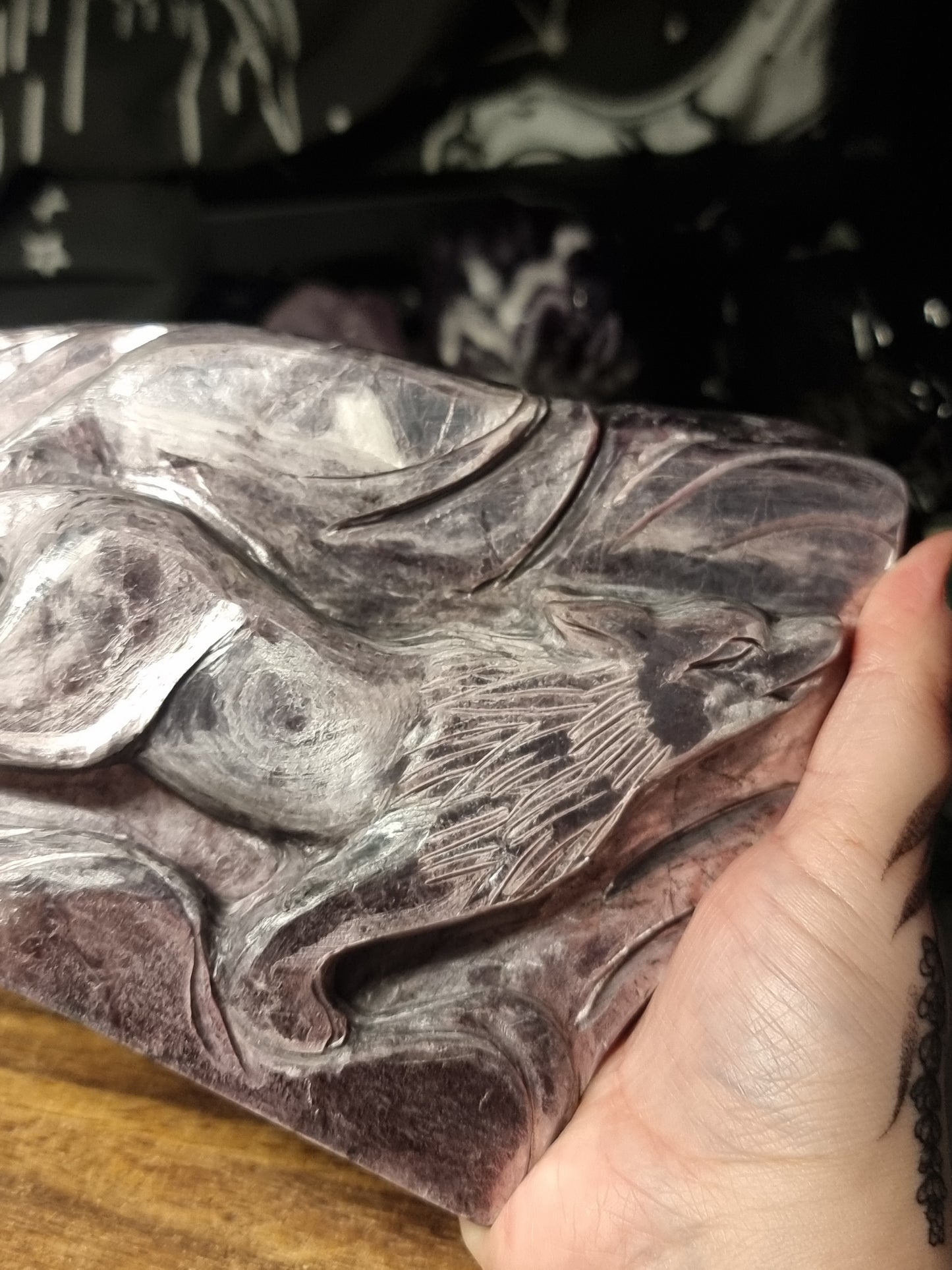 Purple mica wolf