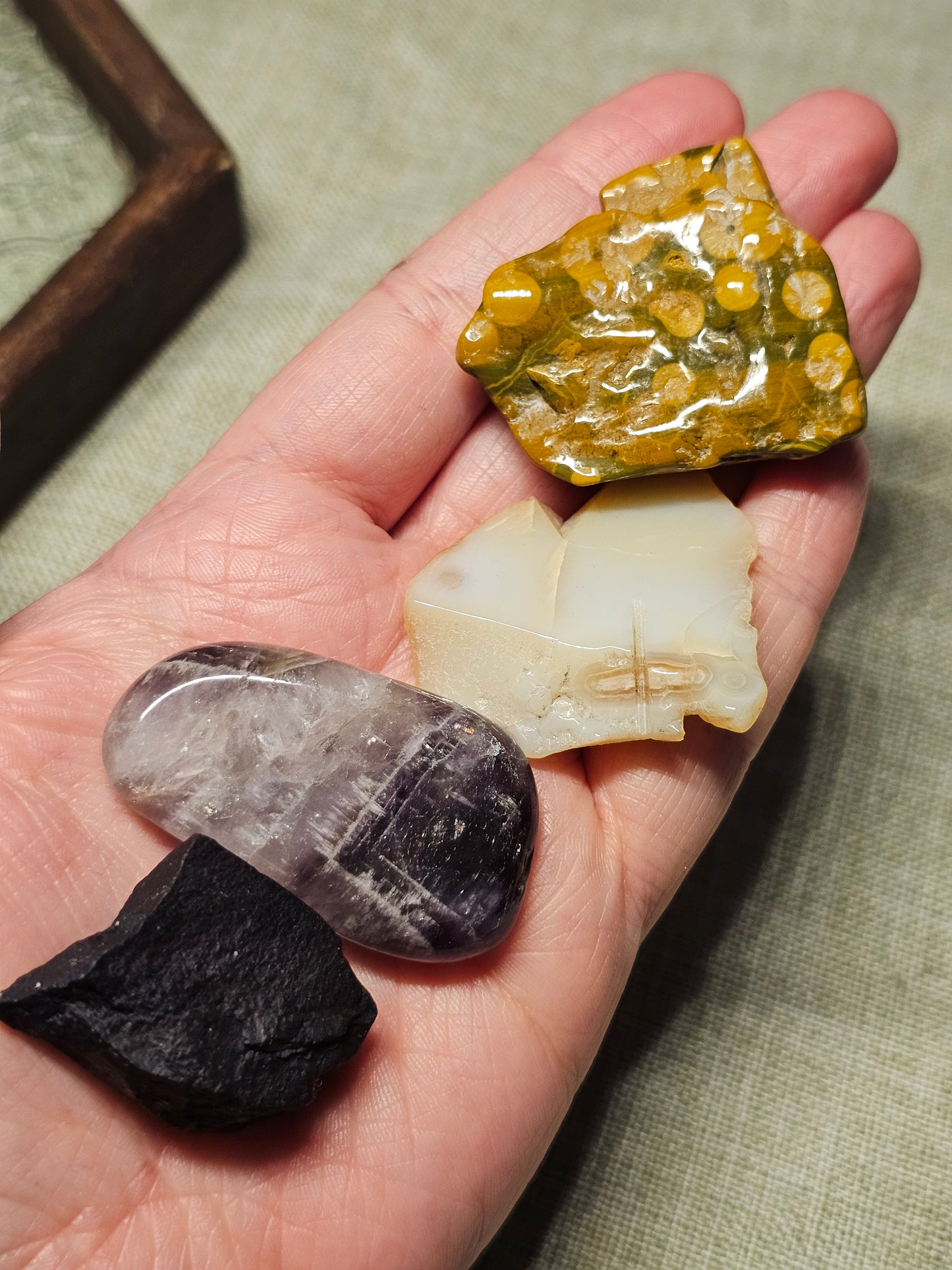 . Freebies *one per box sent