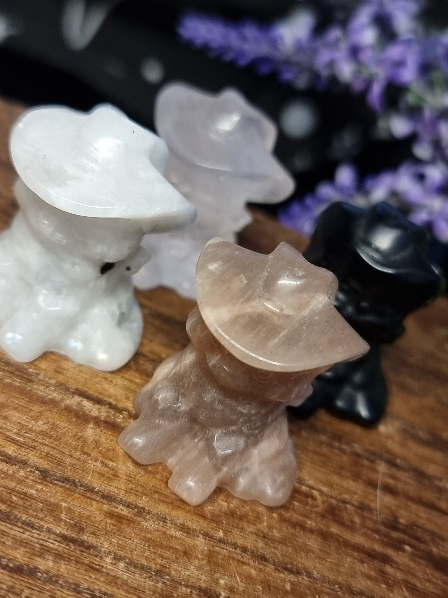 Cowboy cat carvings