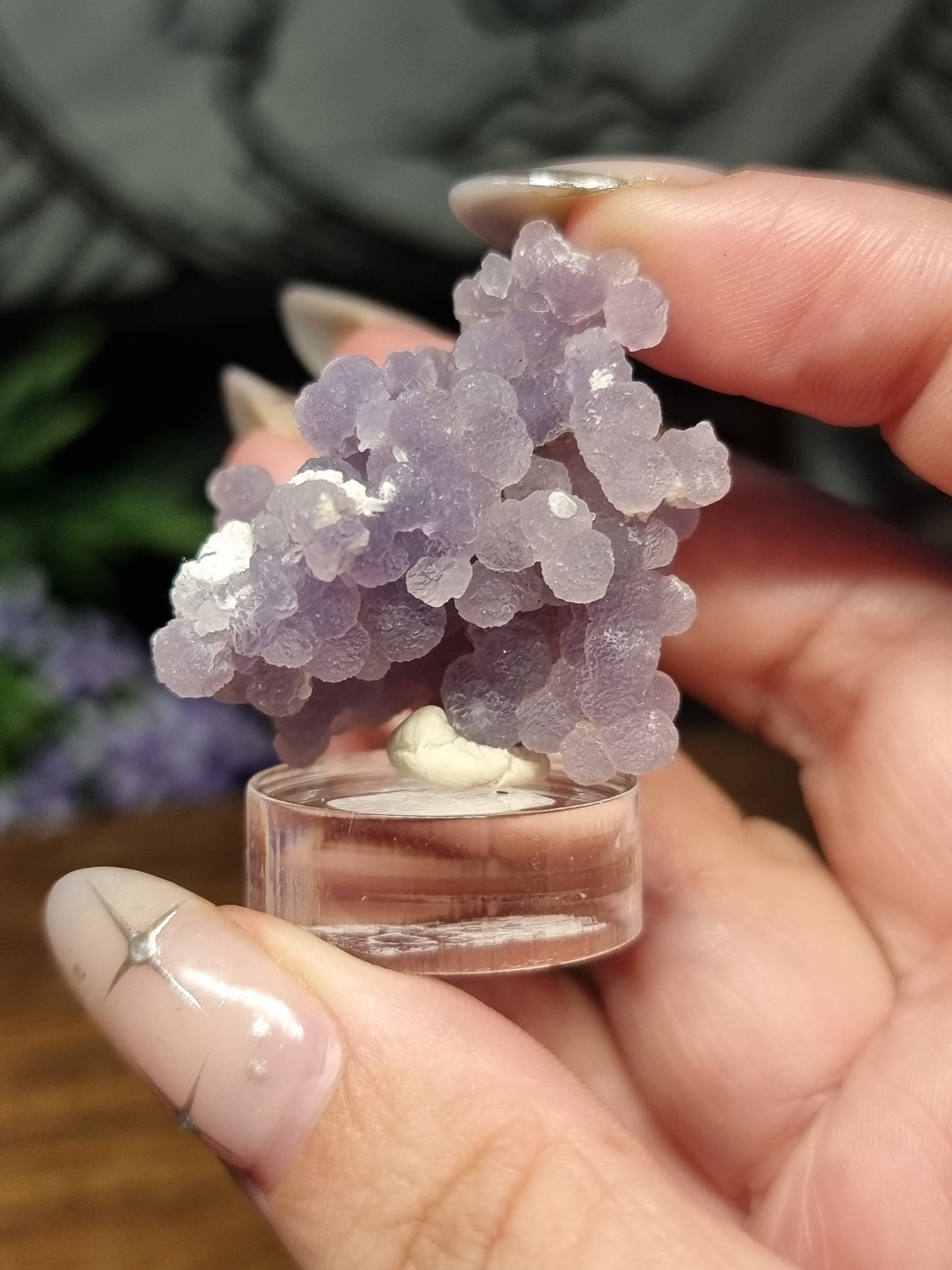 Grape agate specimen