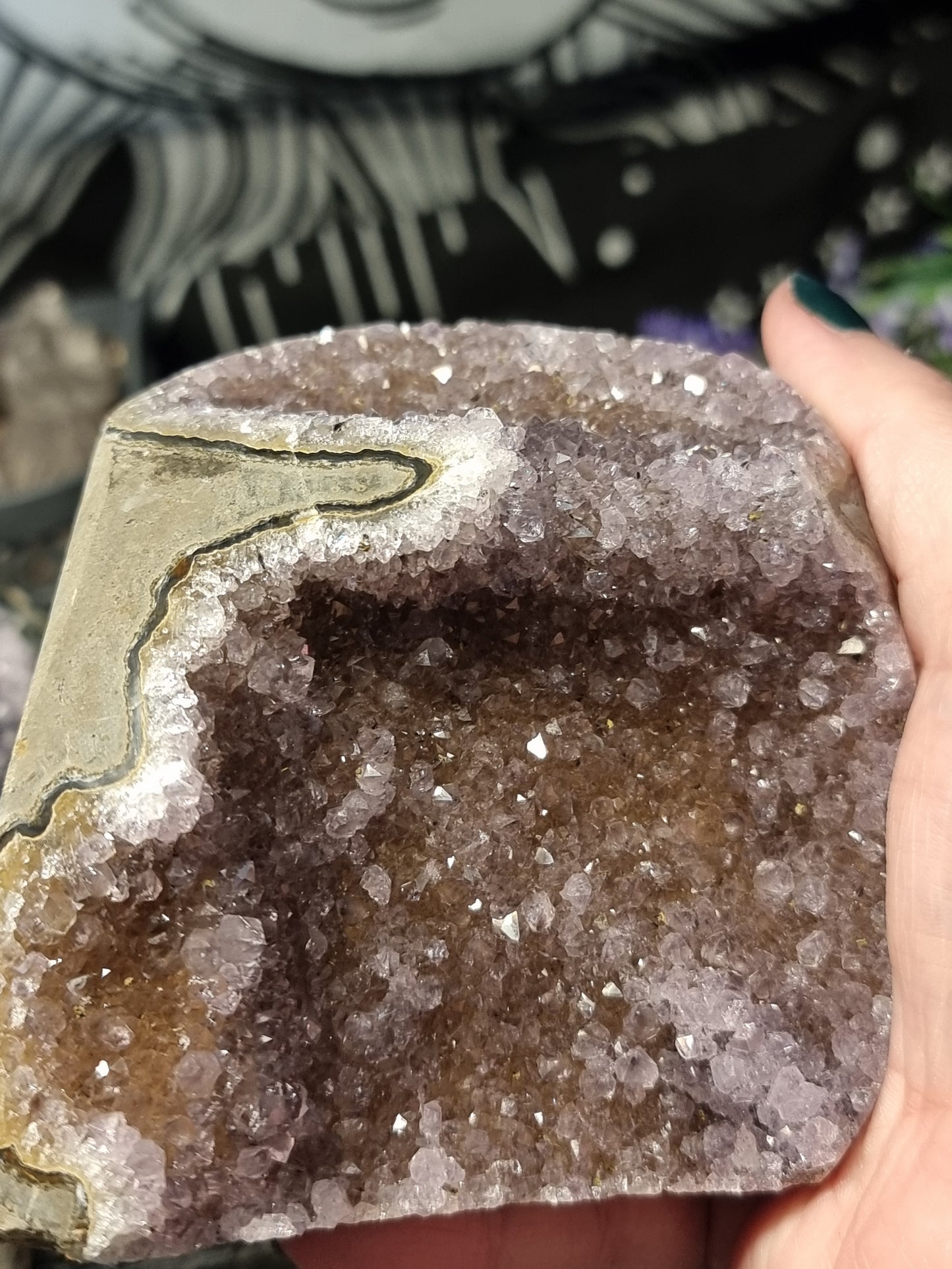 Amethyst cutbase E