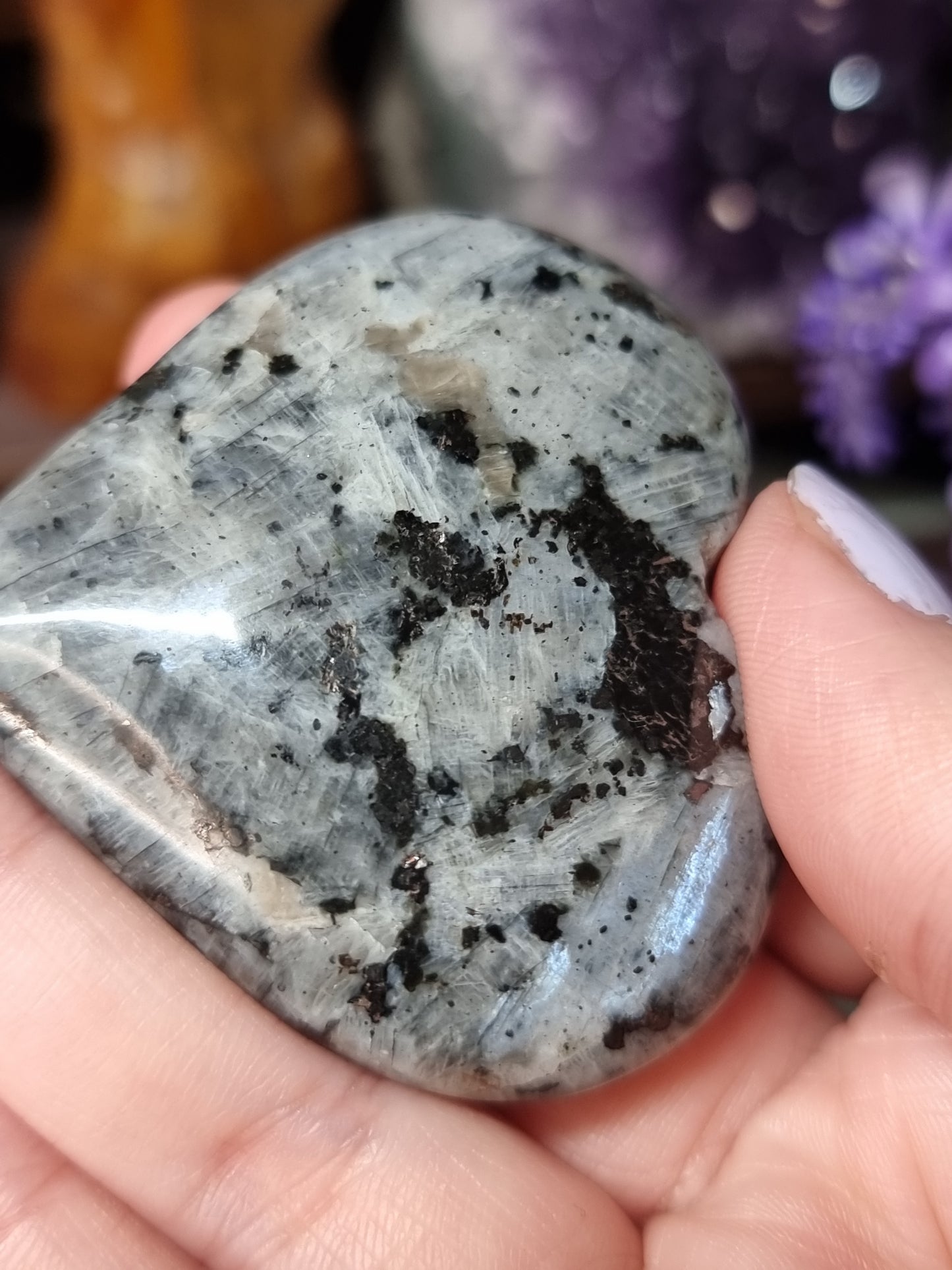Larvikite heart