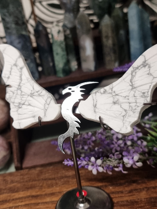 Howlite dragon wings