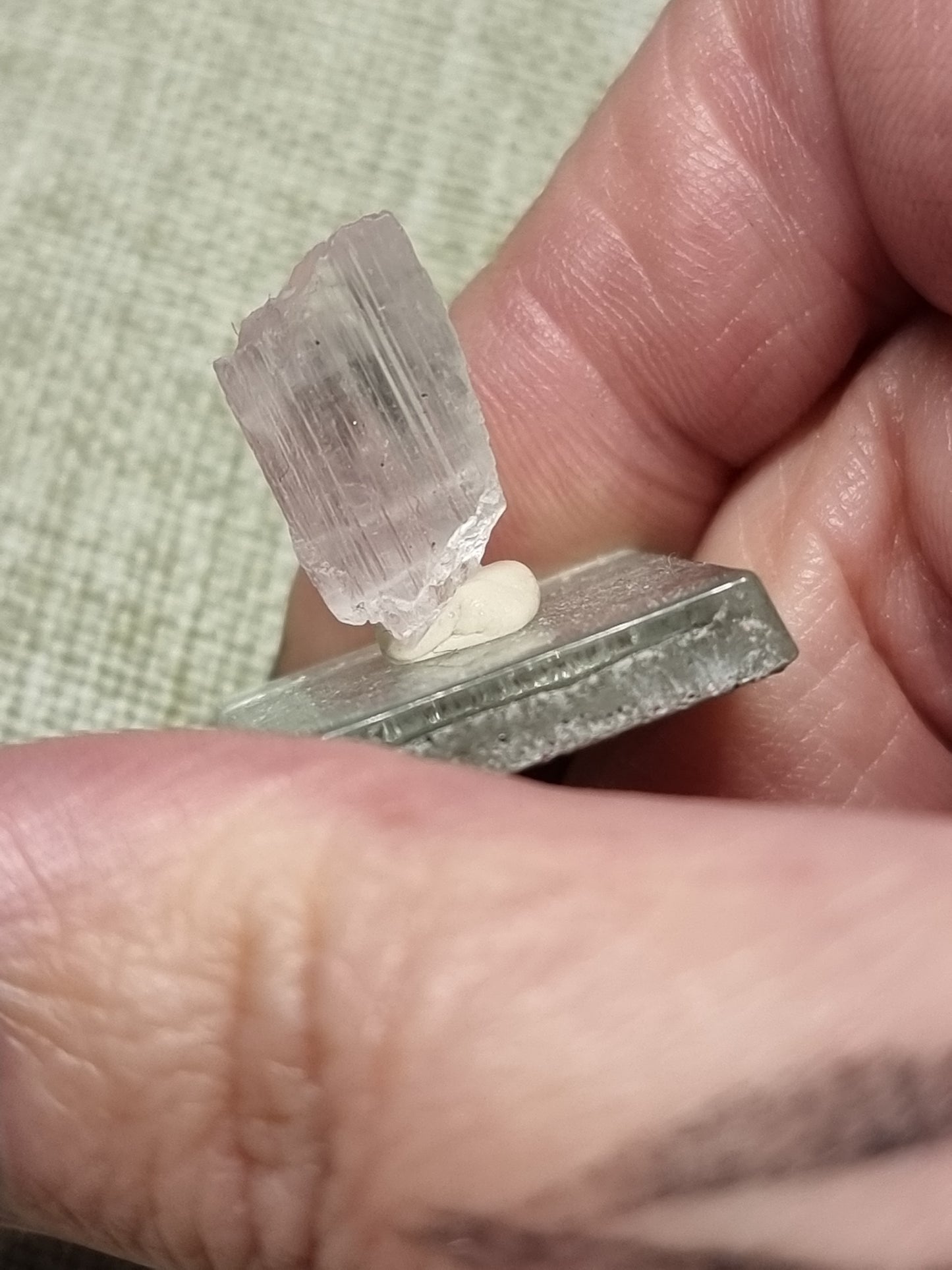 Gem kunzite specimens