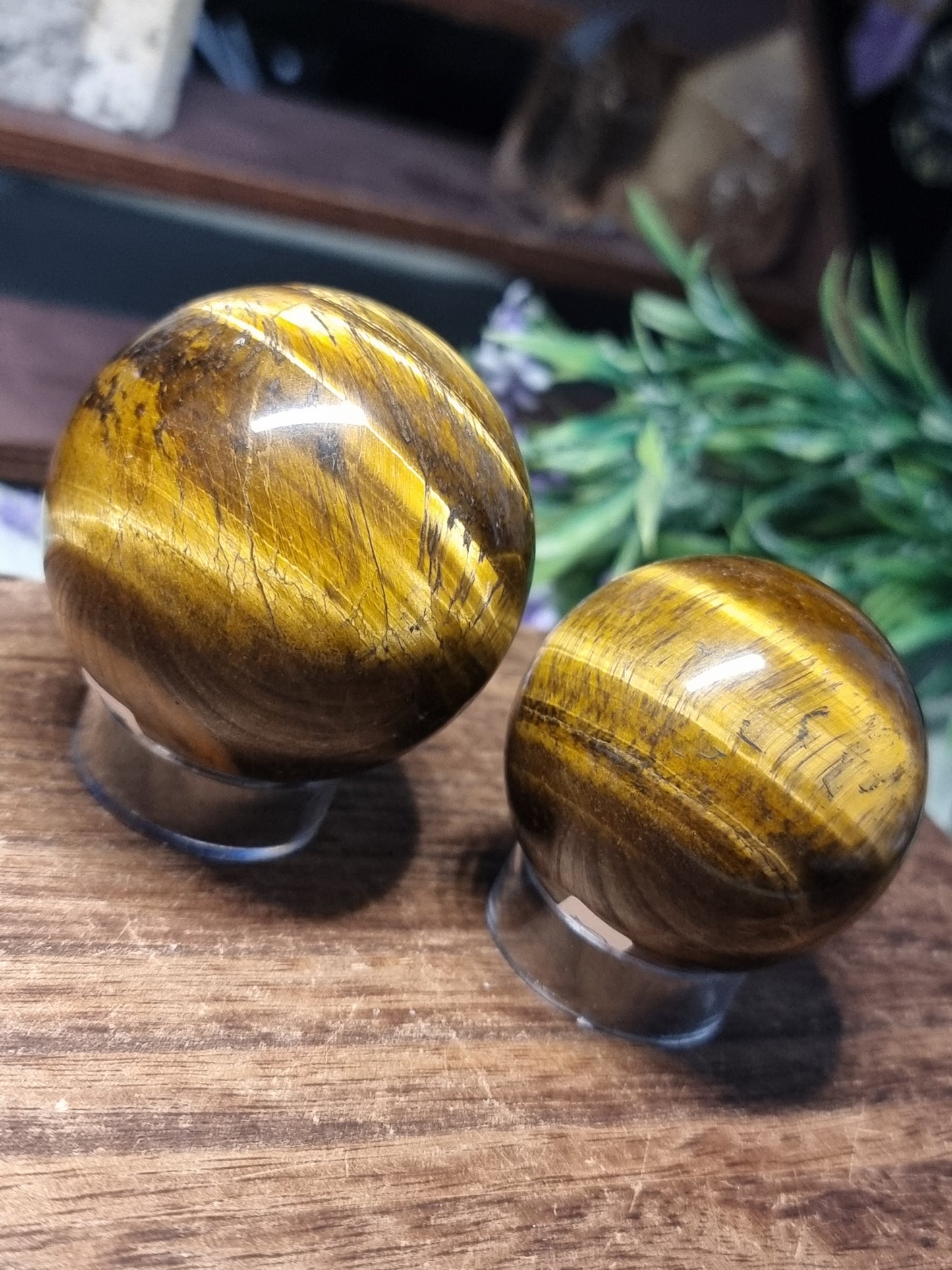 Tigers eye spheres