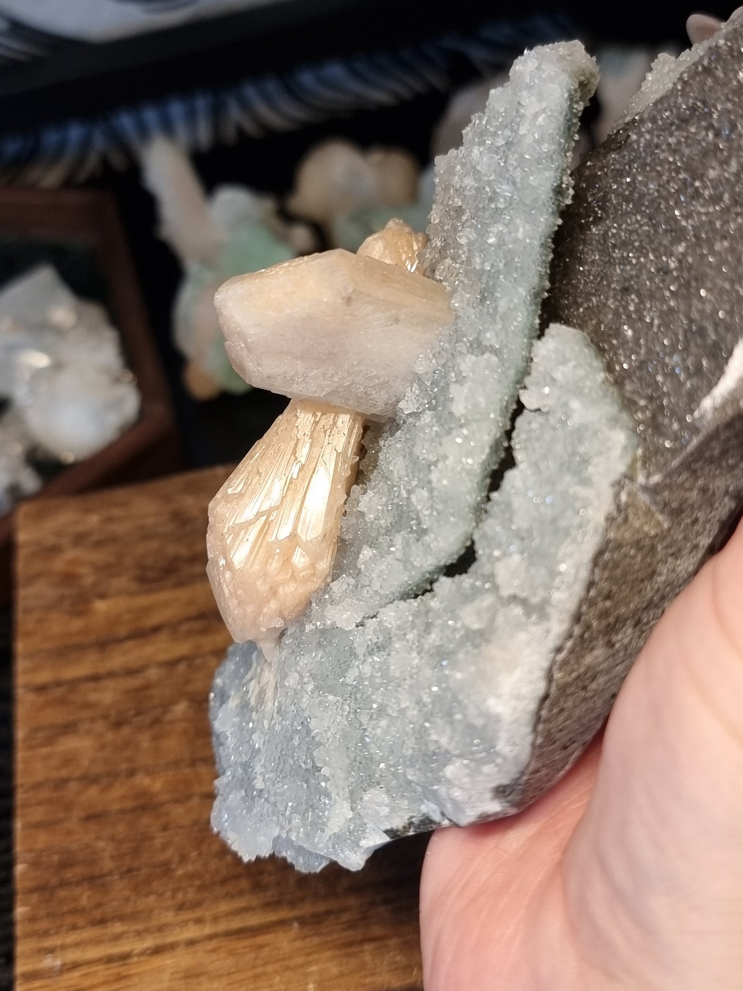 Chalcedony with peach stilbite F