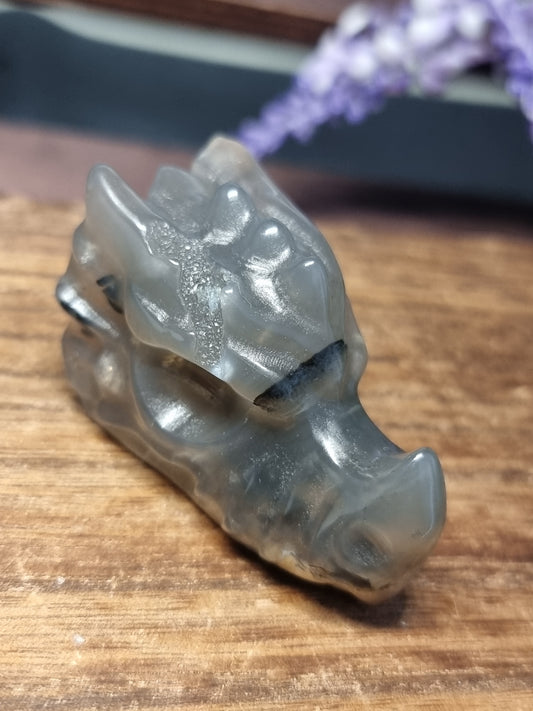 Volcano agate dragon head carving