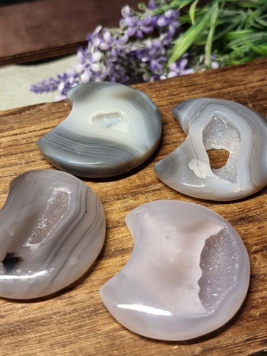 Druzy agate moons