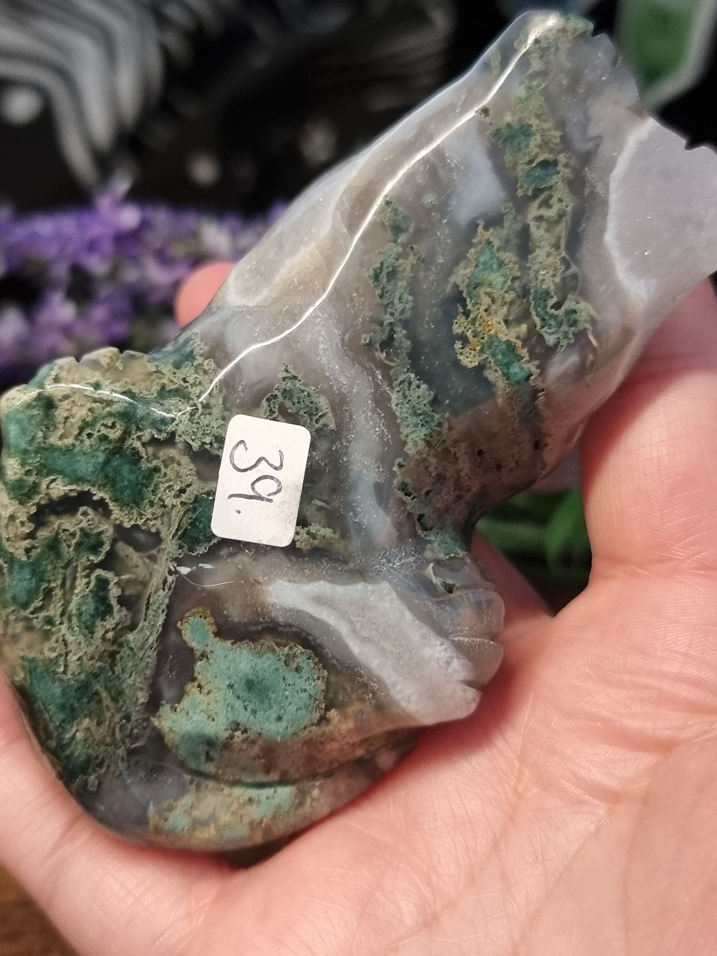 Moss agate laying cat carving