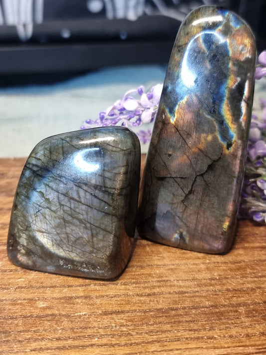 Spectralite freeforms