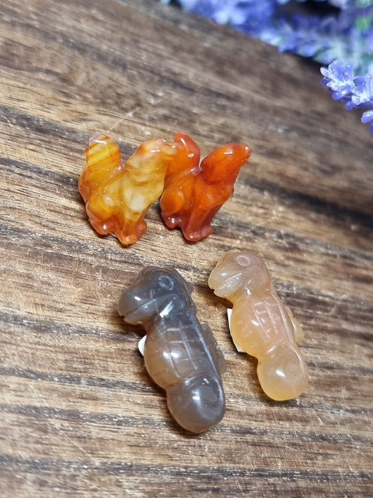 Mini carnelian carvings