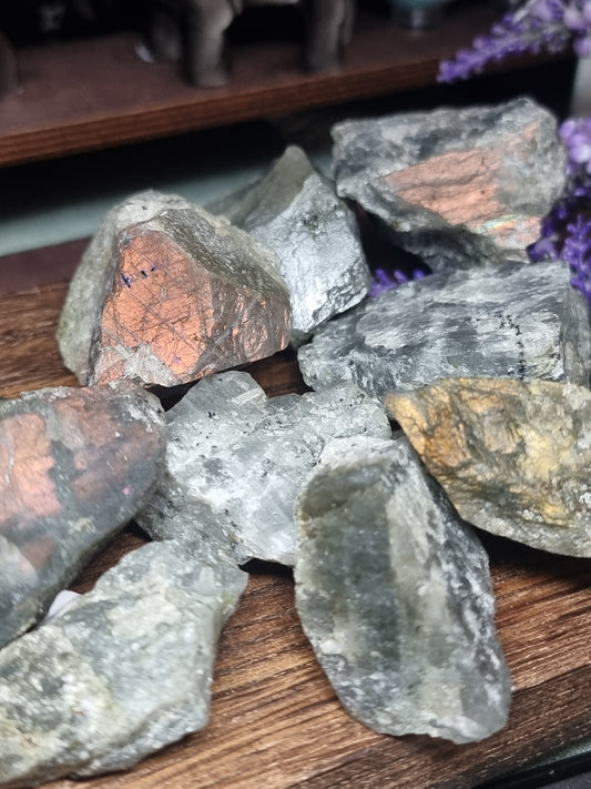 Raw sunset labradorite