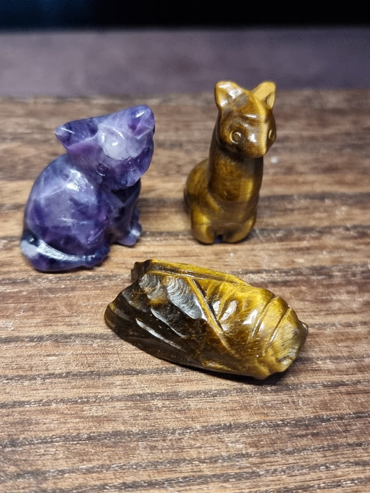Mixed carvings