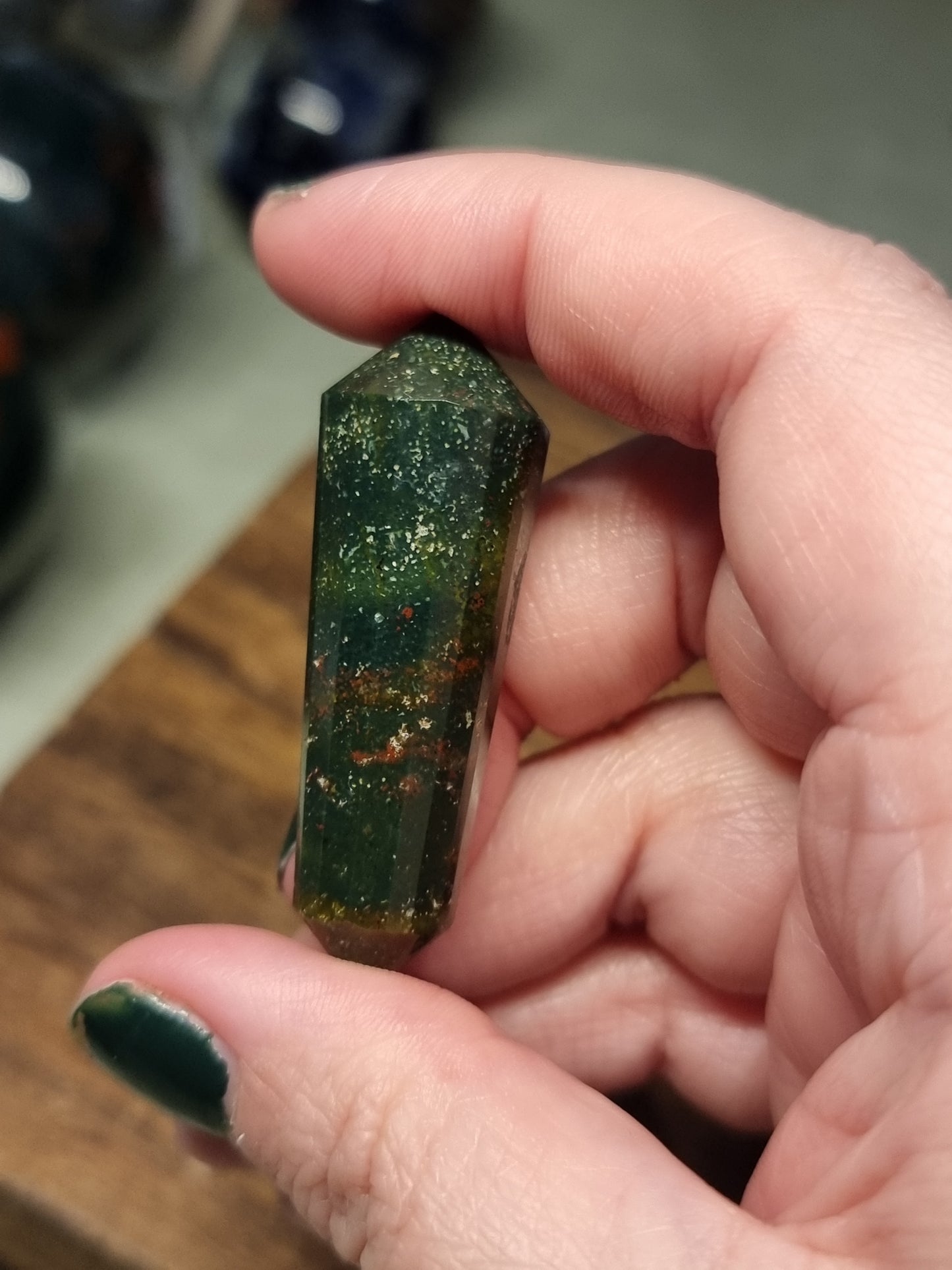 Small bloodstone vogels