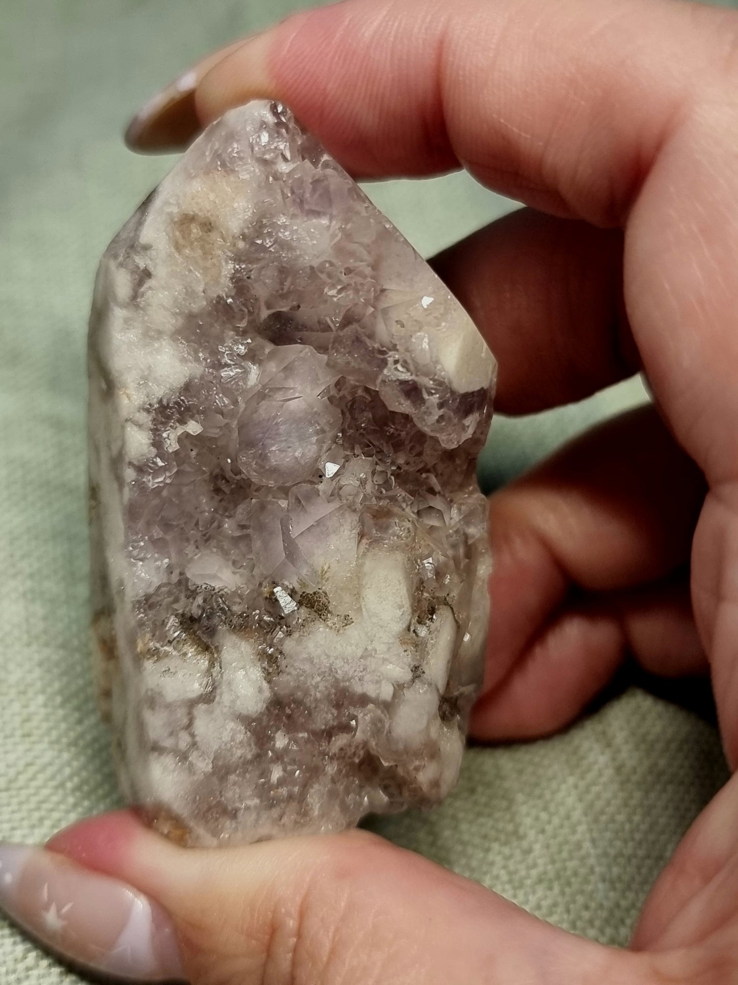 Small Pink amethyst towers