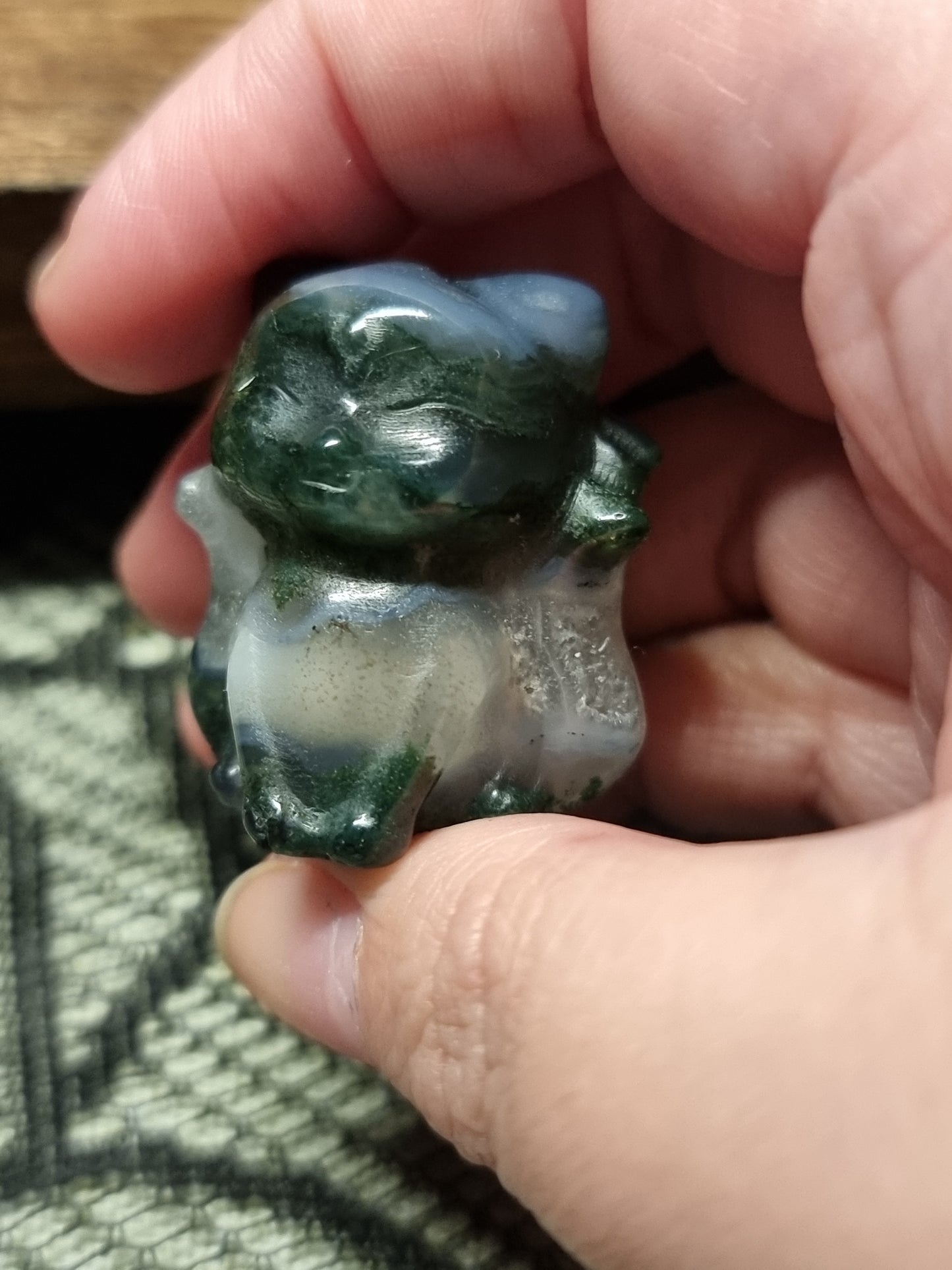 9 tail fox carvings