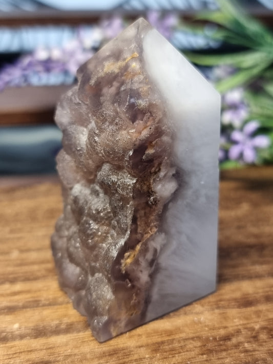 Part raw fluorite with pyrite tower