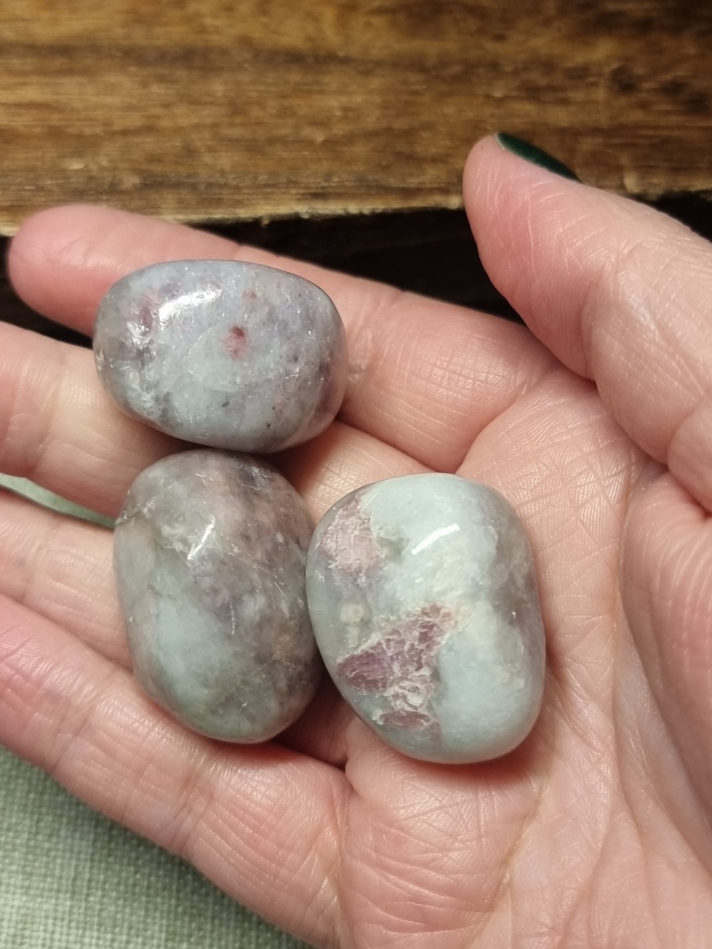 Pink tourmaline in Albite tumblestones