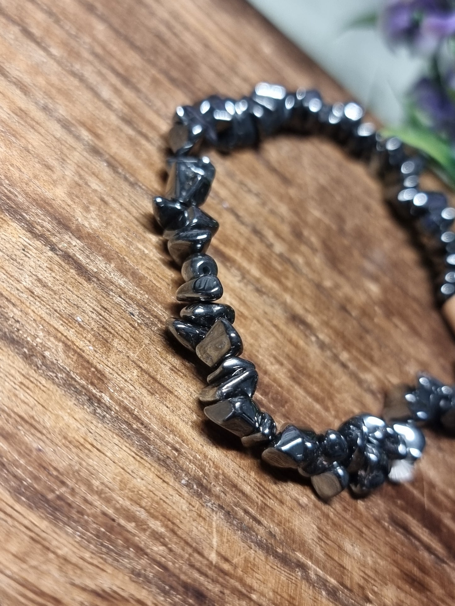 Hematite chip bracelet
