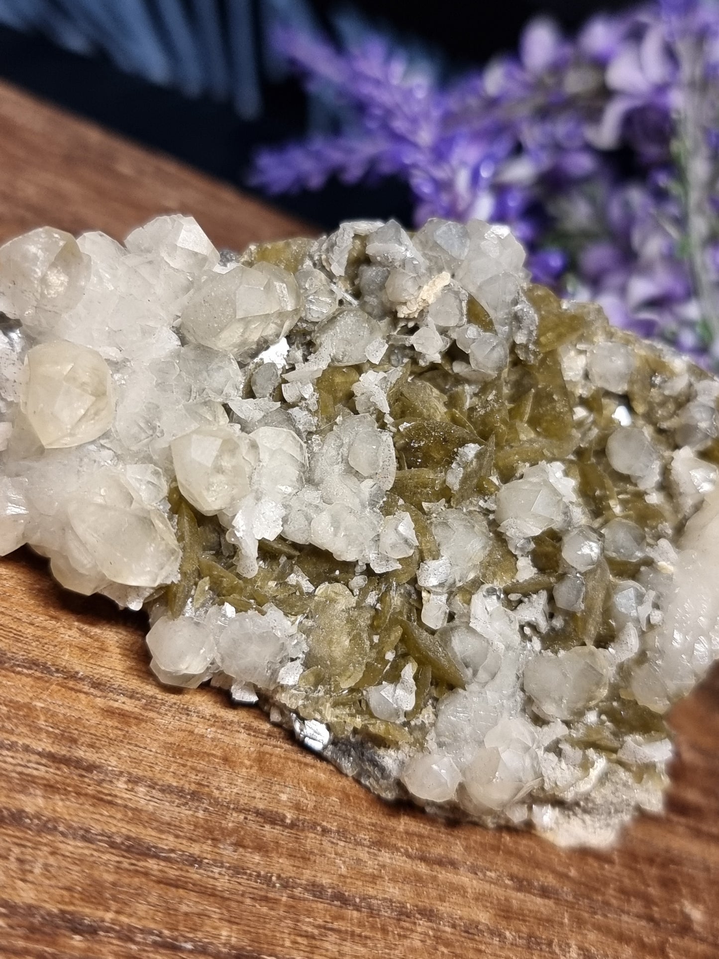 Siderite cluster