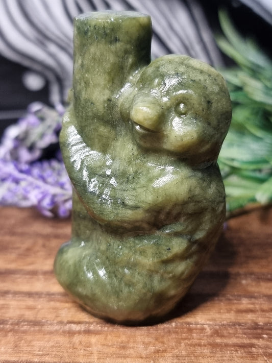 Xiuyan jade sloth