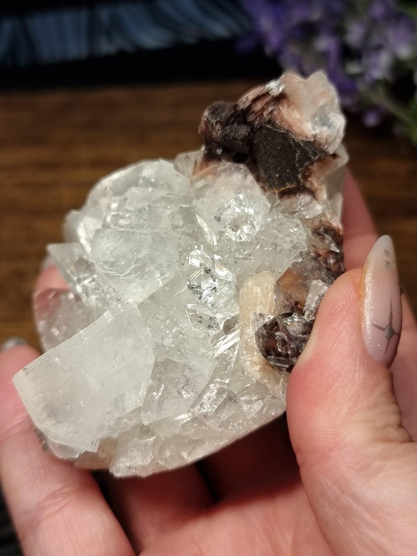 Apophyllite with peach stillbite & hematite